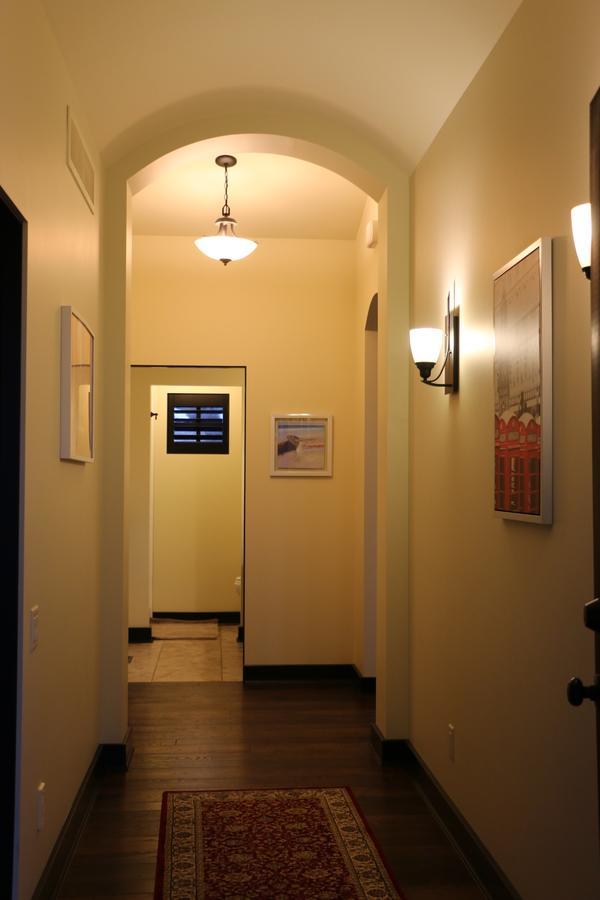 Mission Hill Lake View Villa West Kelowna Exterior photo